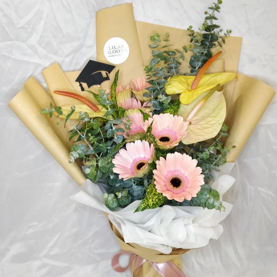 Rising Star Bouquet